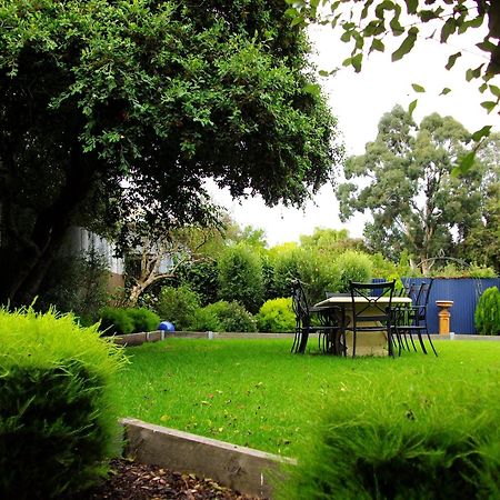 Otway Gate Motel Colac Buitenkant foto